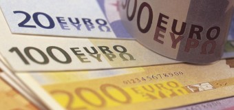 Έλεγχοι σε εμβάσματα  Ελλήνων πολιτών που ασκούσαν το χρονικό διάστημα 2010/2012 εκτελεστική ή νομοθετική εξουσία αλλά και σε πρόσωπα που διαχειρίστηκαν δημόσιο χρήμα τα τελευταία 10 έτη