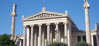 Ερώτηση για τη μη λειτουργία αγγλόφωνων προπτυχιακών τμημάτων