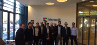 Στις εγκαταστάσεις της  Google και της Microsoft ο Χρίστος Δήμας